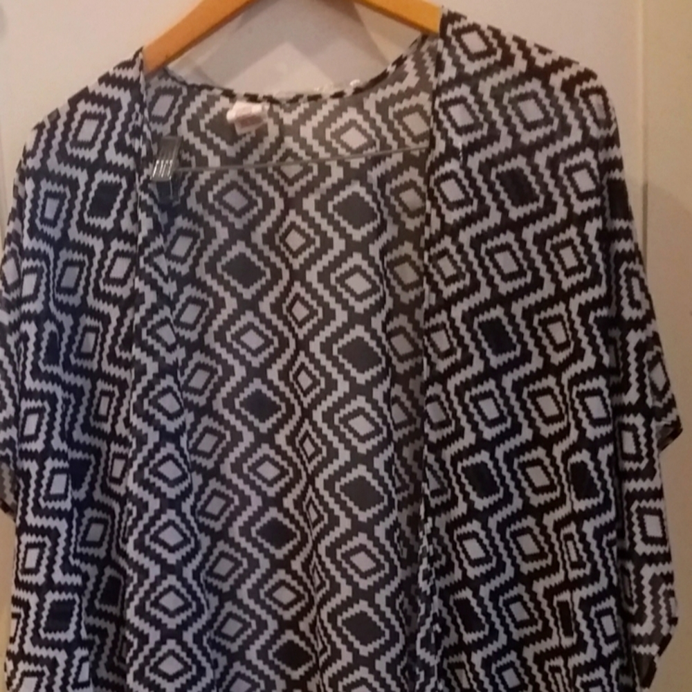 Sexy Black & white Cover up w/ Fringe